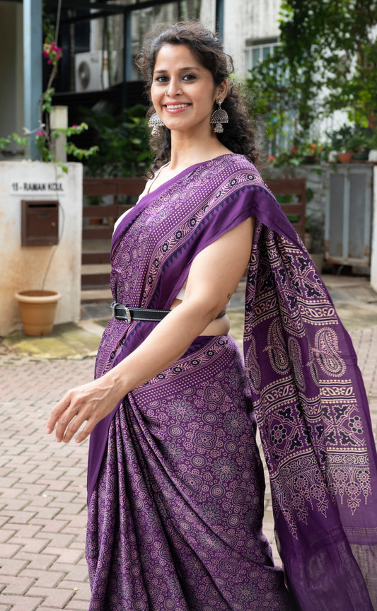 ajrak saree