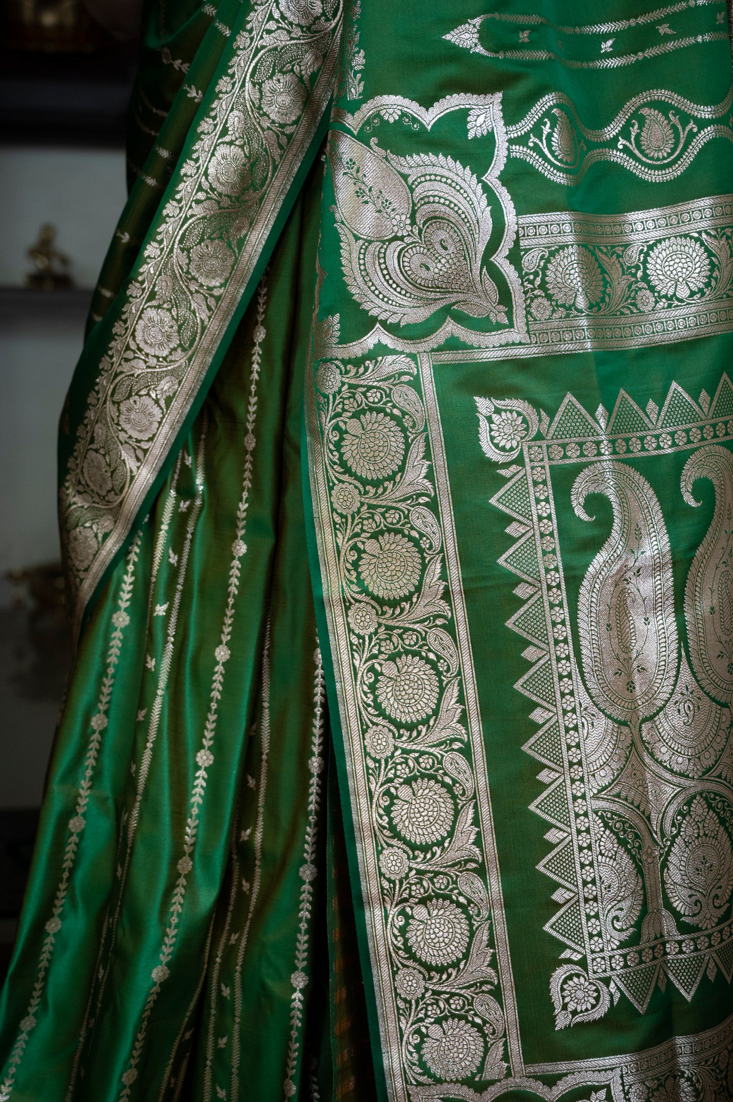banarasi mashroo silk (Copy)