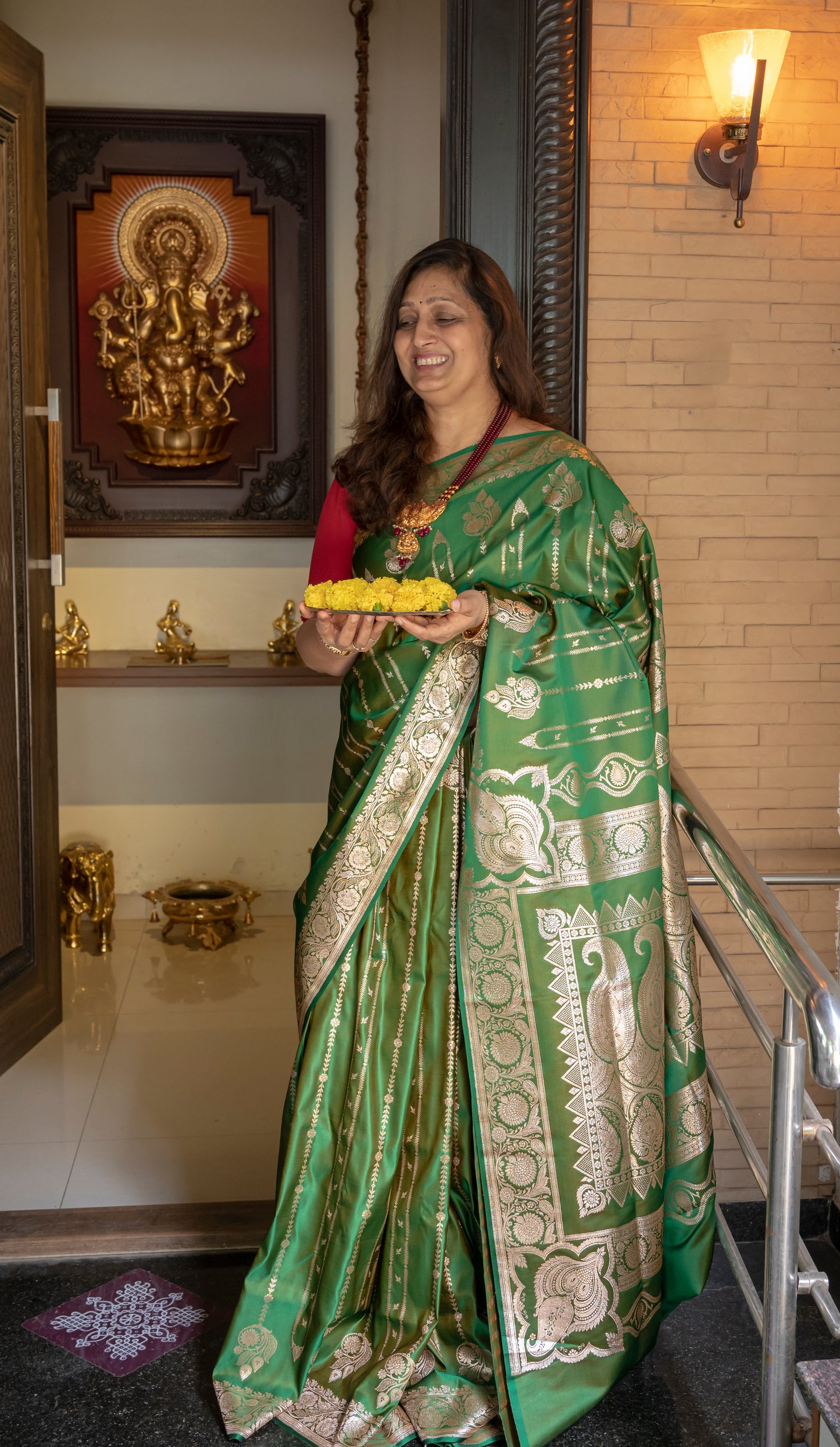 banarasi mashroo silk (Copy)