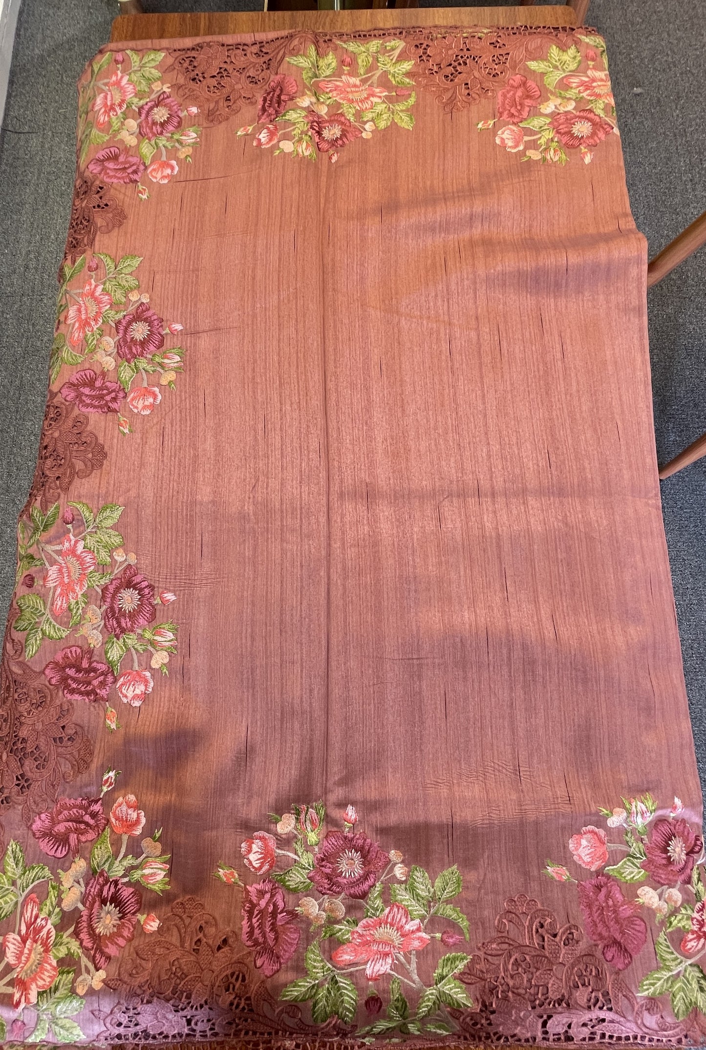 Embroidered tussar (Copy) (Copy) (Copy)