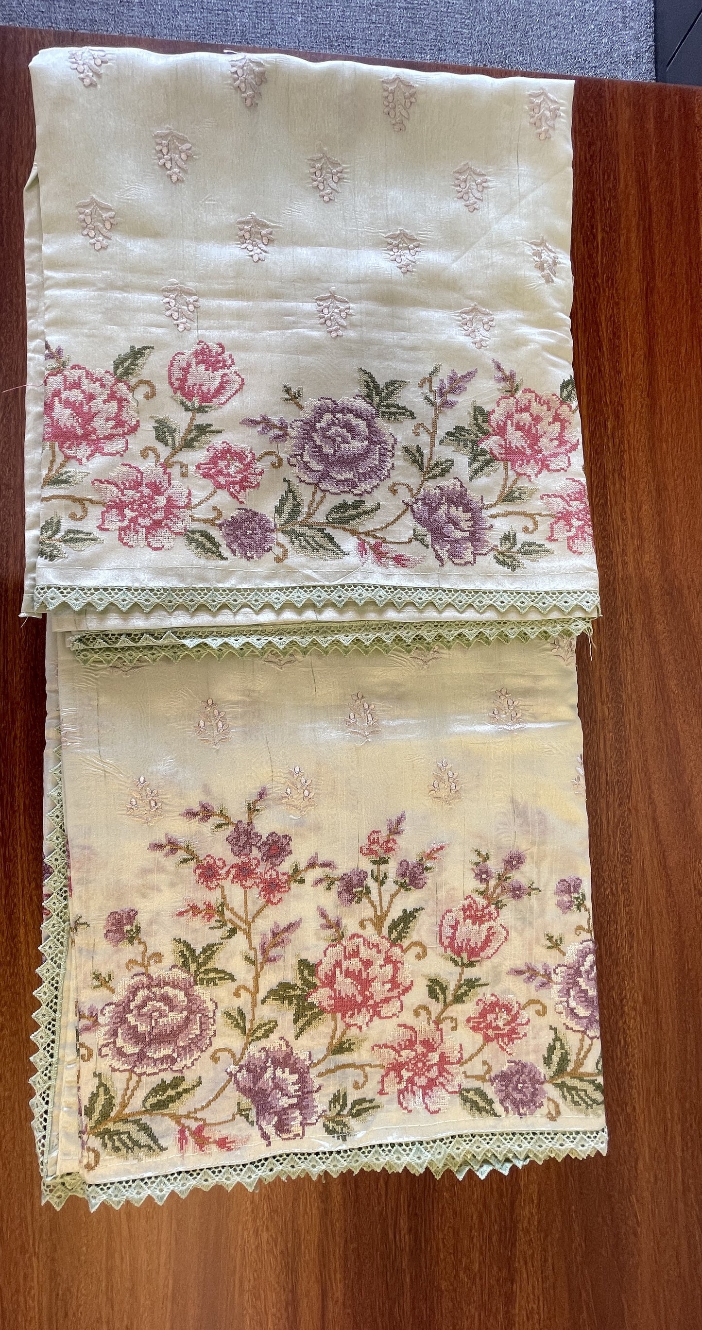 Embroidered tussar (Copy) (Copy)