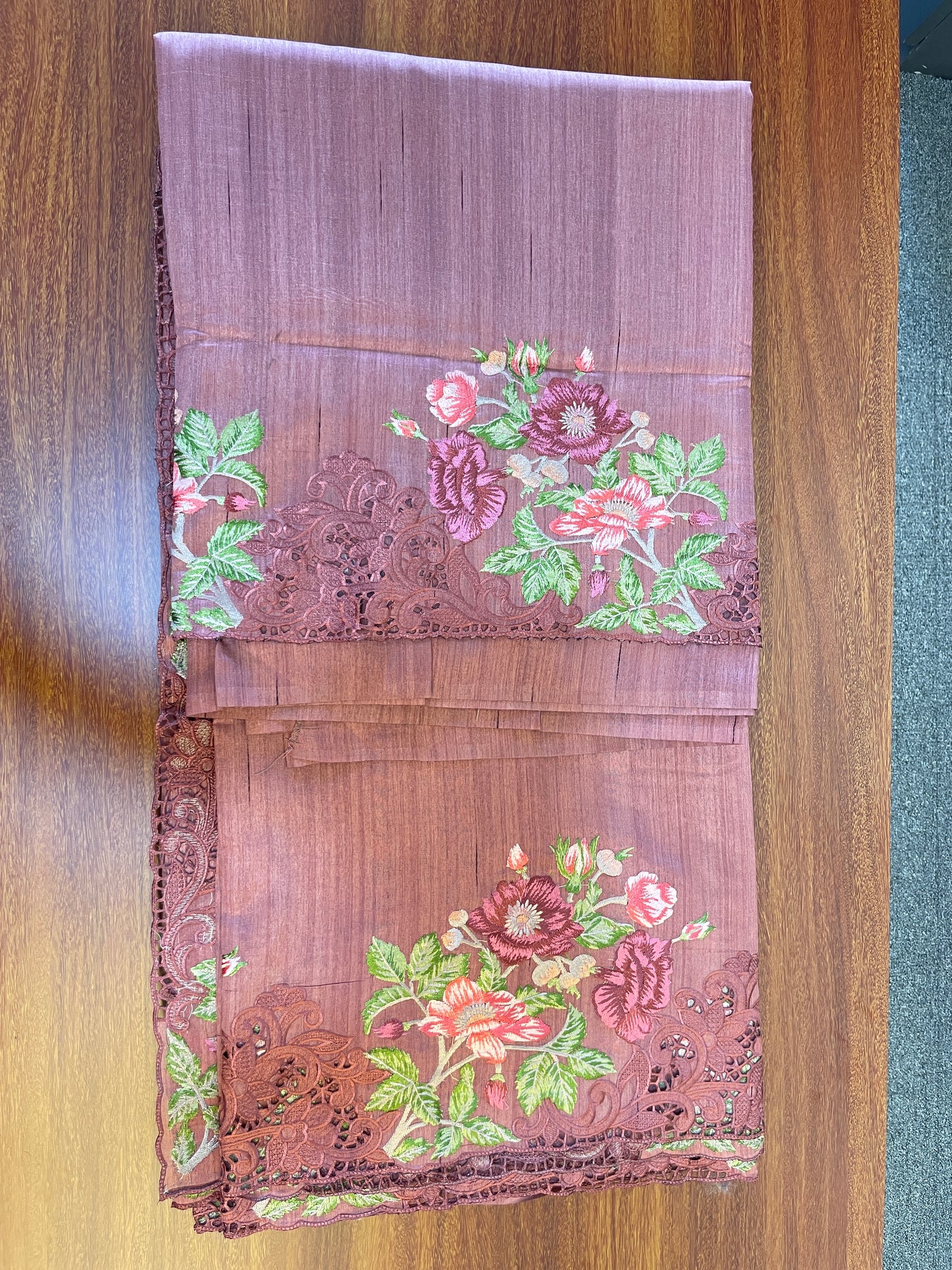 Embroidered tussar (Copy) (Copy) (Copy)